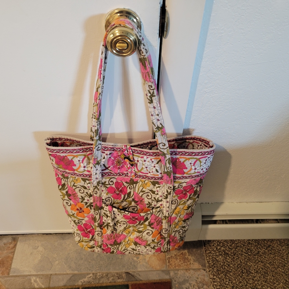 Vera Bradley large tote